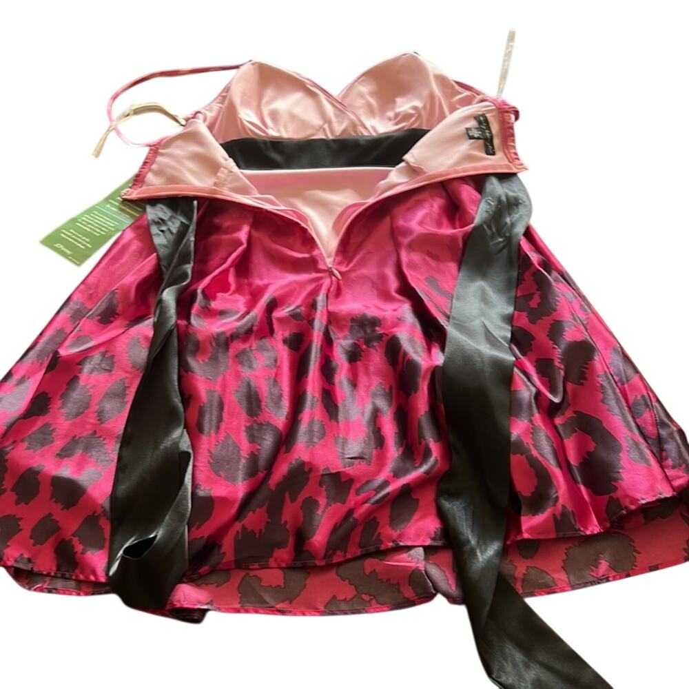 City Triangles Juniors Size 3 Pink Satin Animal Print Special Occasion Dress - Picture 5 of 12